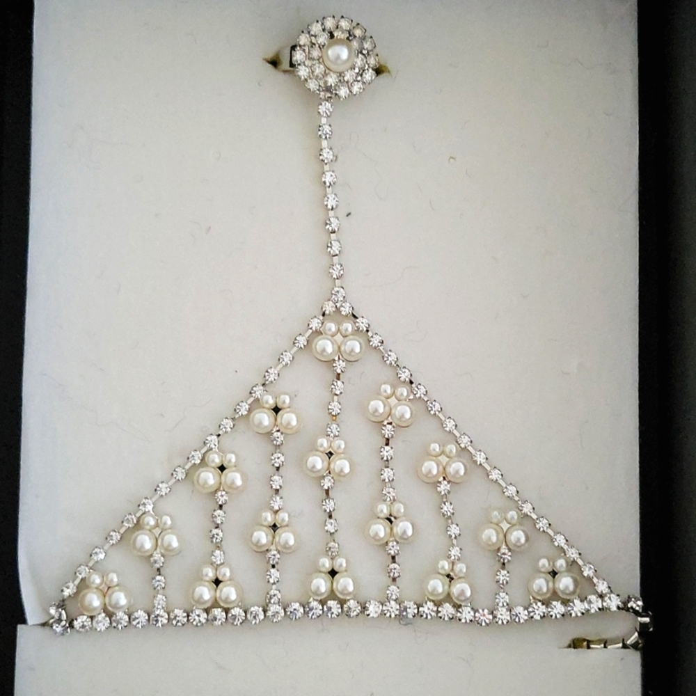 Faux Pearl Ring-Bracelet Attachment